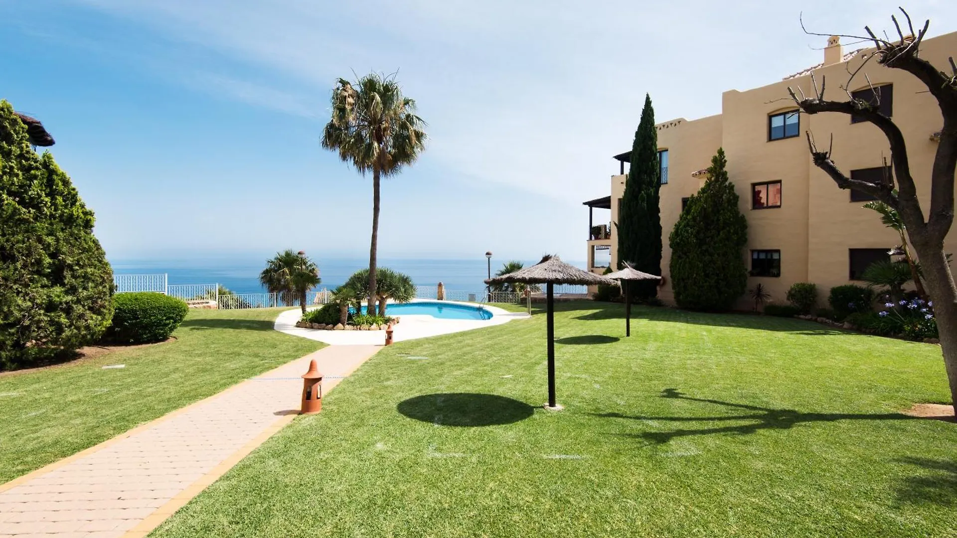 Piso Benalmadena Pueblo Con Vista, Piscina Y Tranquilidad Apartment