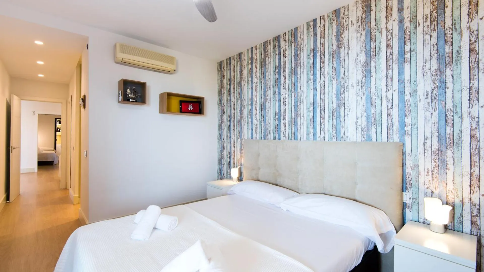 Appartamento Piso Benalmádena Pueblo con vista, piscina y tranquilidad 0*,  Spagna