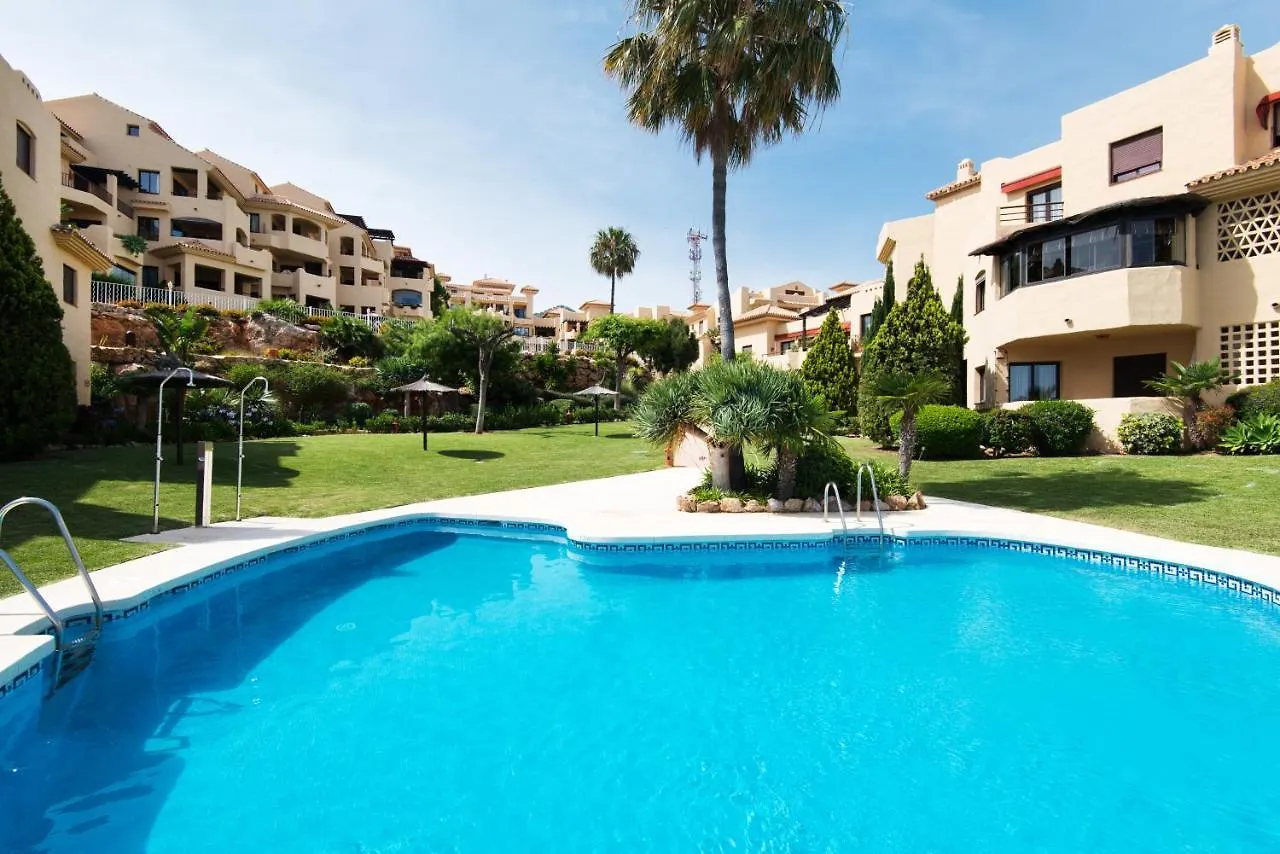 Piso Benalmadena Pueblo Con Vista, Piscina Y Tranquilidad Apartment